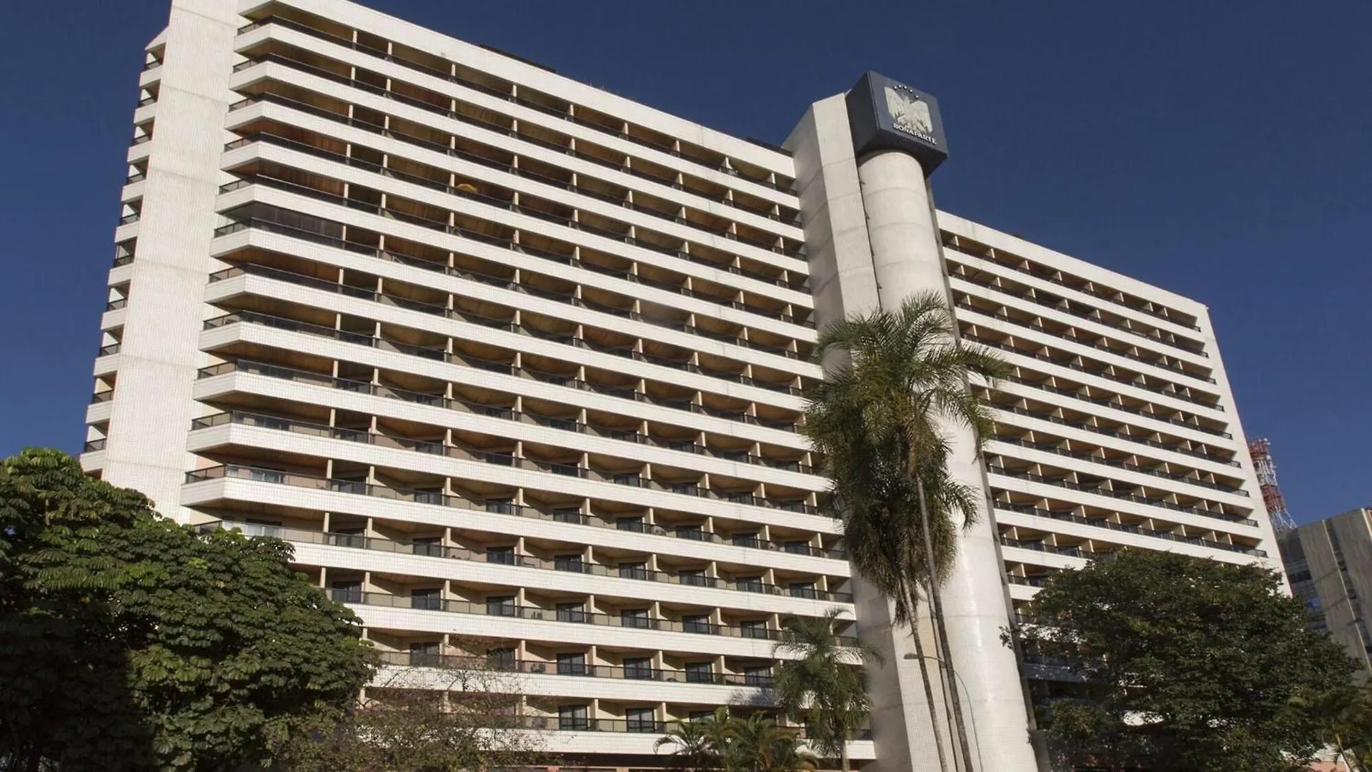 Bonaparte Hotel D411 contacts